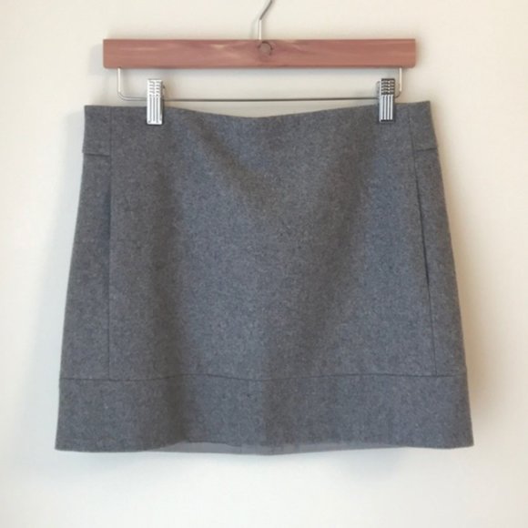 J.Crew Felted Wool Grey Skirt - Size 6 - Picture 2 of 8